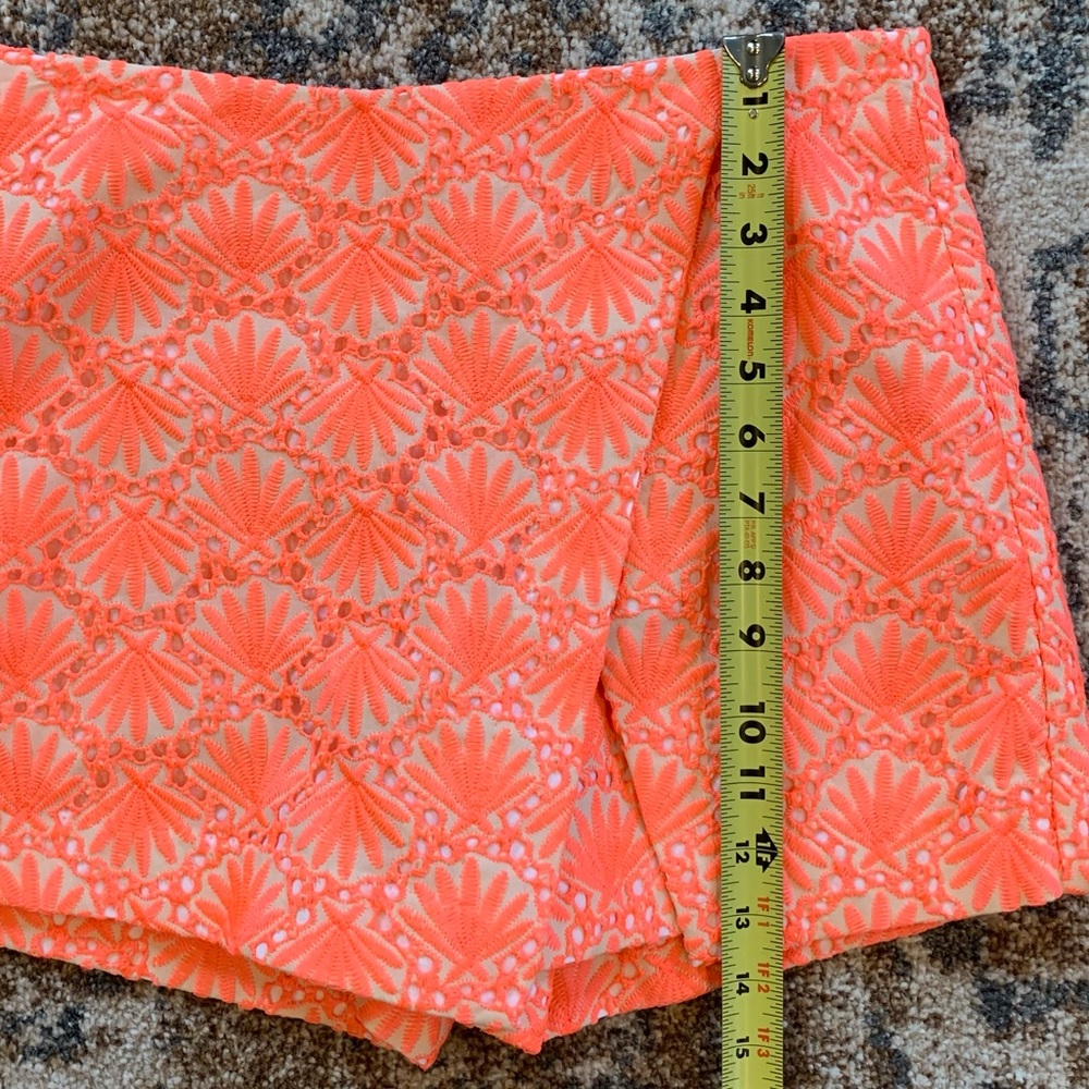 SOLD-Lily Pulitzer skort - Picture 8 of 8